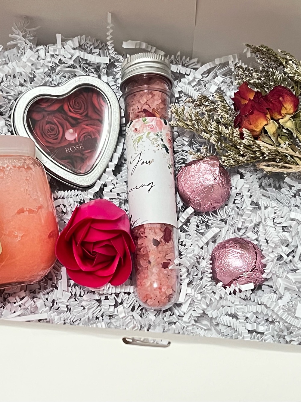 Romantic Pink Bath Salt Gift Set with Rose Accents